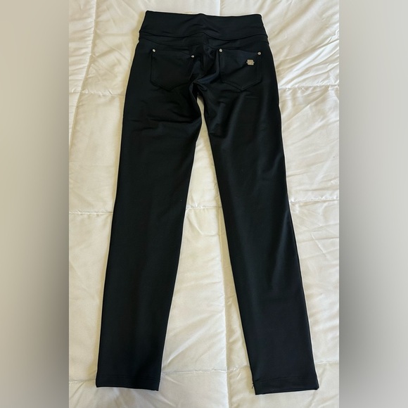 New Freddy Leggings Size Medium - Picture 2 of 7